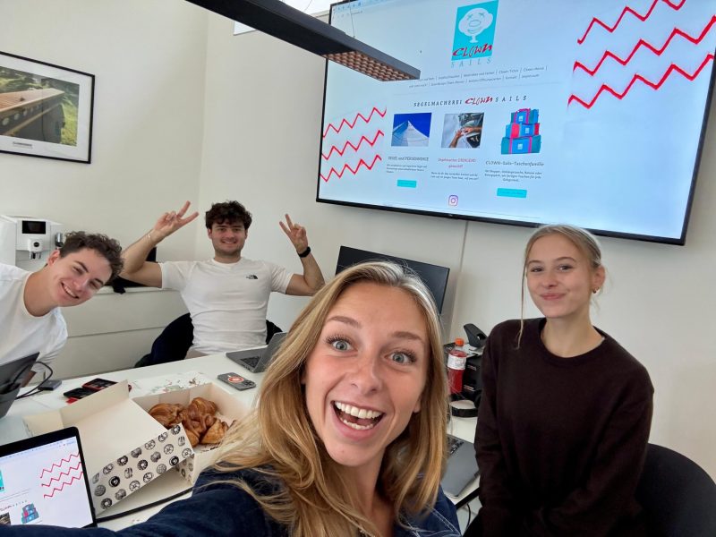 a7eb18df-8cce-4520-82d1-22731612666d